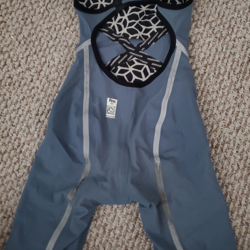 Arena Tech Suit - Picture 4 of 10